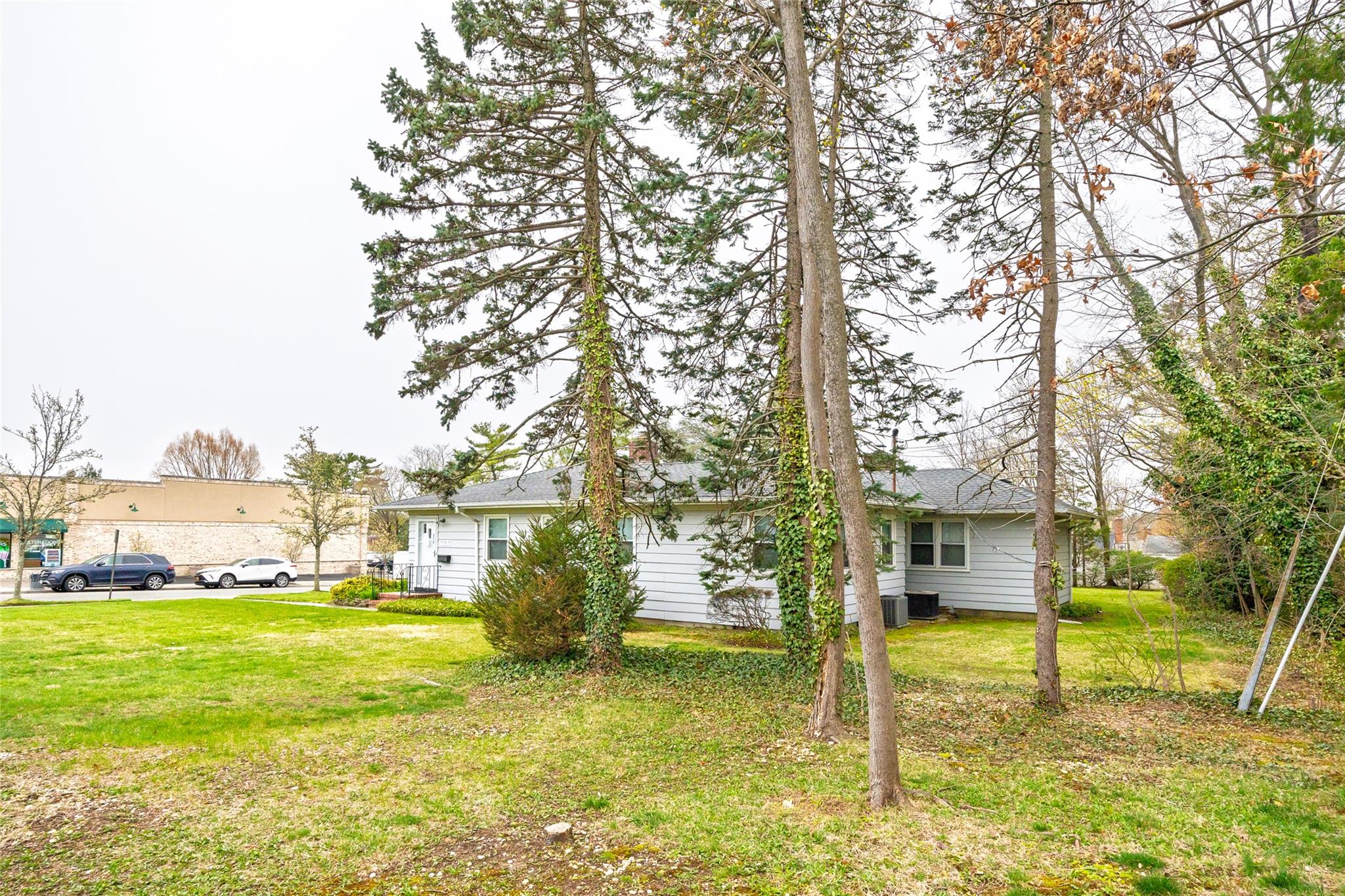 1 Hawthorne Road, East Norwich, New York image 34