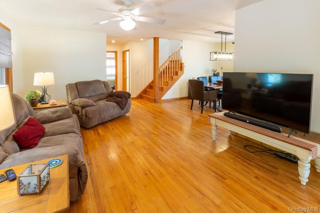 Photo of 10 Old Farm Road, Shokan, NY 12481 (MLS # 990081)