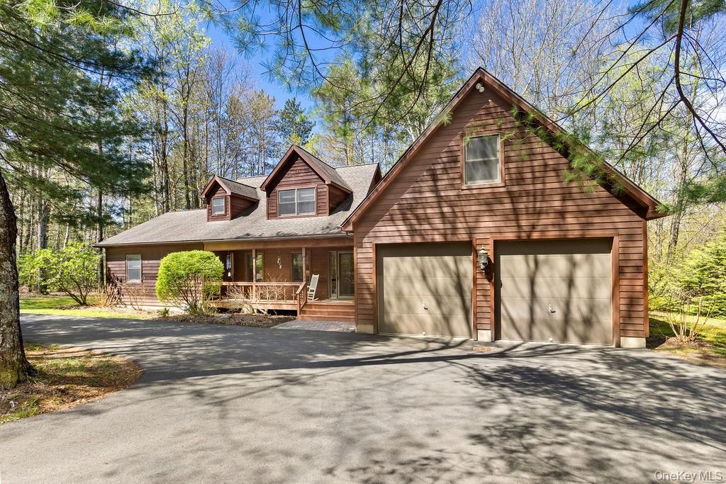 Photo of 10 Old Farm Road, Shokan, NY 12481 (MLS # 990081)