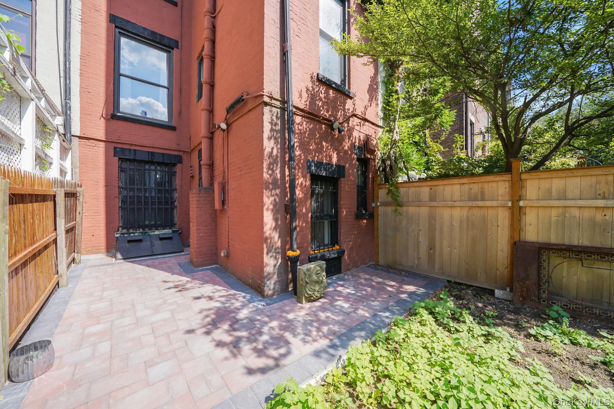 230 W 137th Street