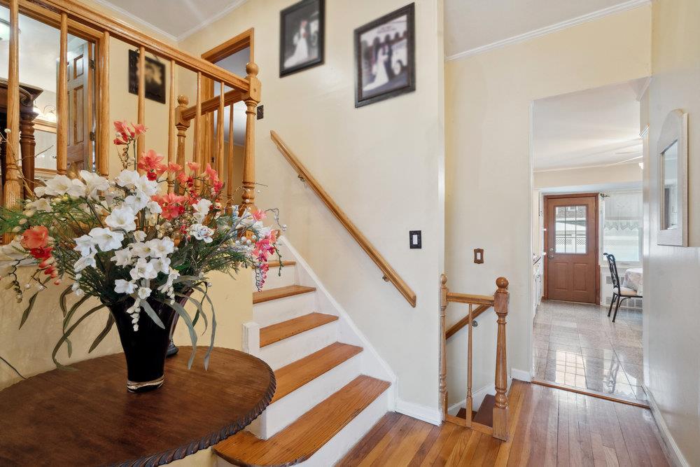 10 Berkley Lane, Syosset, New York image 6