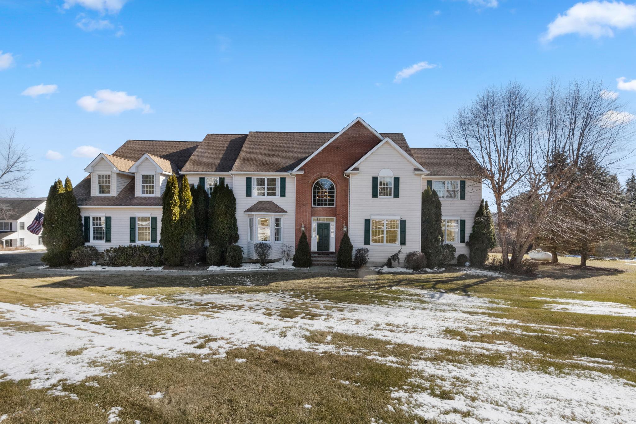 147 Duke Drive, Carmel, New York image 1