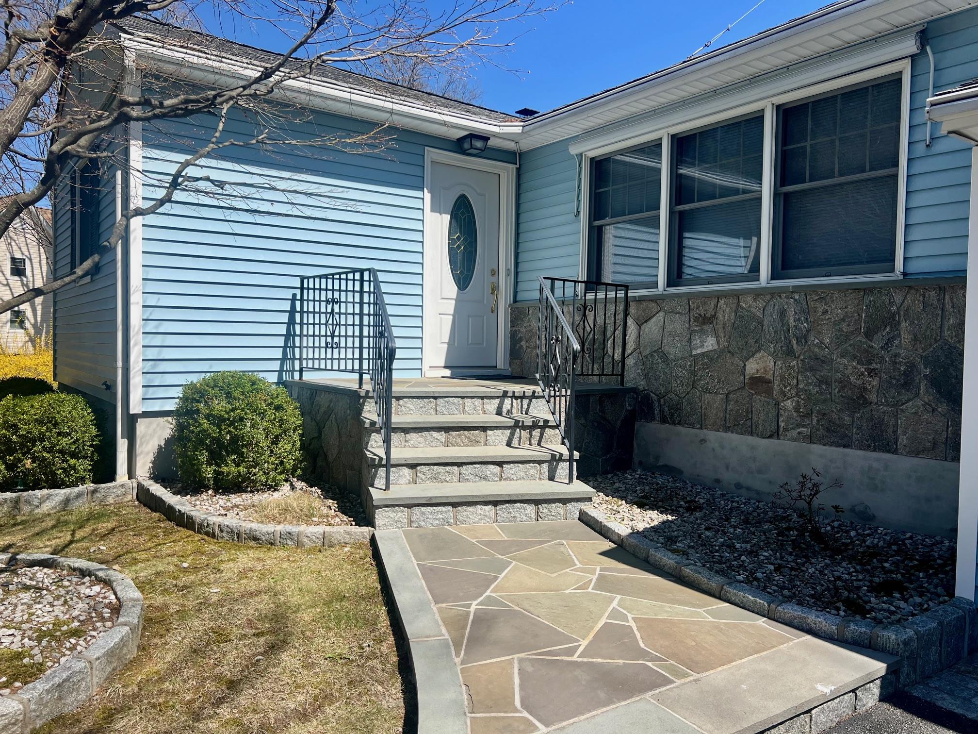 2766 Cecile Drive, Yorktown Heights, New York image 2