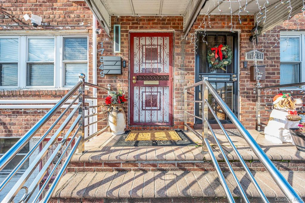 Photo of 17949 Eveleth Road, Springfield Gardens, NY 11434 (MLS # 941600)