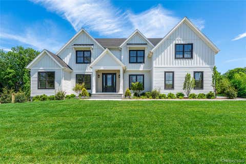 Homes For Sale - 5 Sea Crest Court<br/> Jamesport, NY 11947