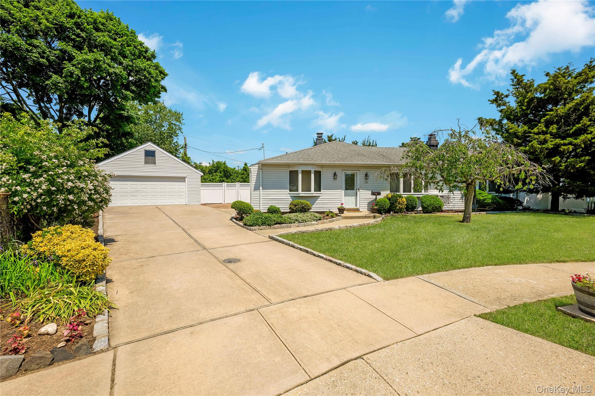 2316 Poe Court