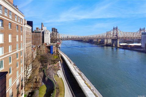 25 Sutton Place S 16E New York (Manhattan) NY 10022