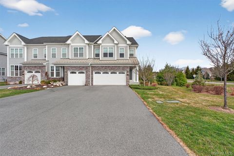 Homes For Sale - 25 Hoffman Road<br/> Dutchess County, Hopewell Junction, NY 12533