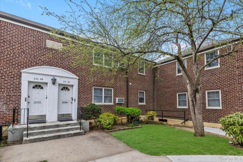 Homes For Sale - 251-42 61ST Avenue Ave #3-1150<br/> Little Neck, NY 11362