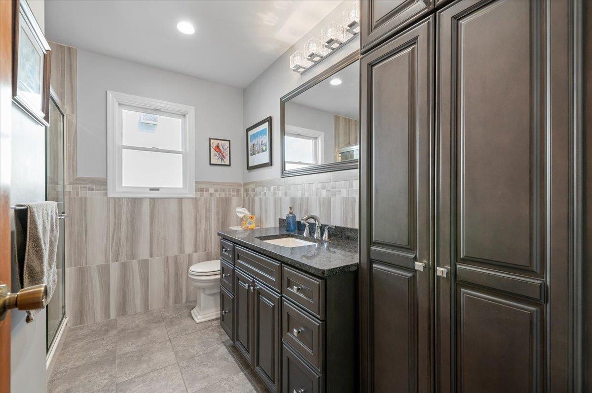 340 Martin Place, Bethpage, New York image 19