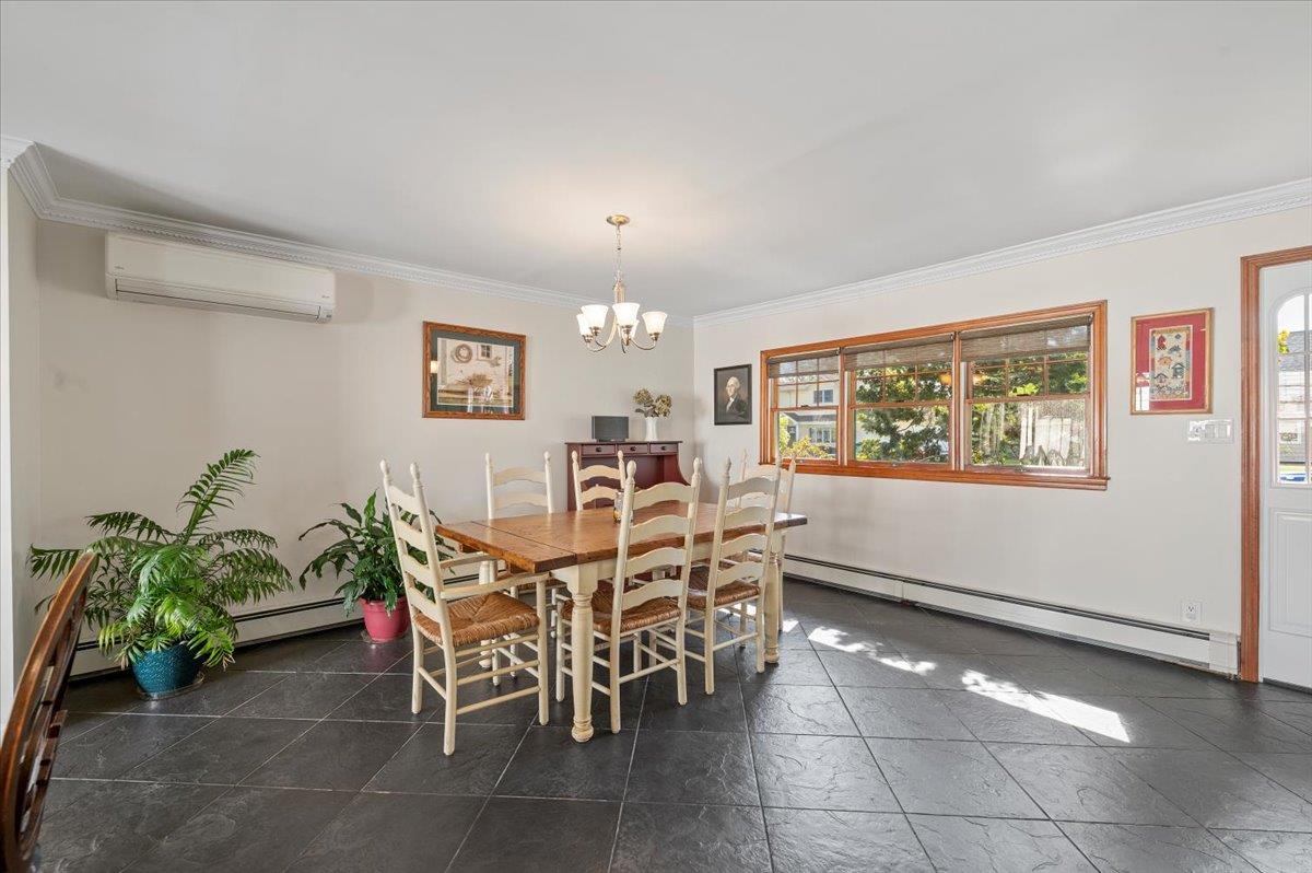 340 Martin Place, Bethpage, New York image 13