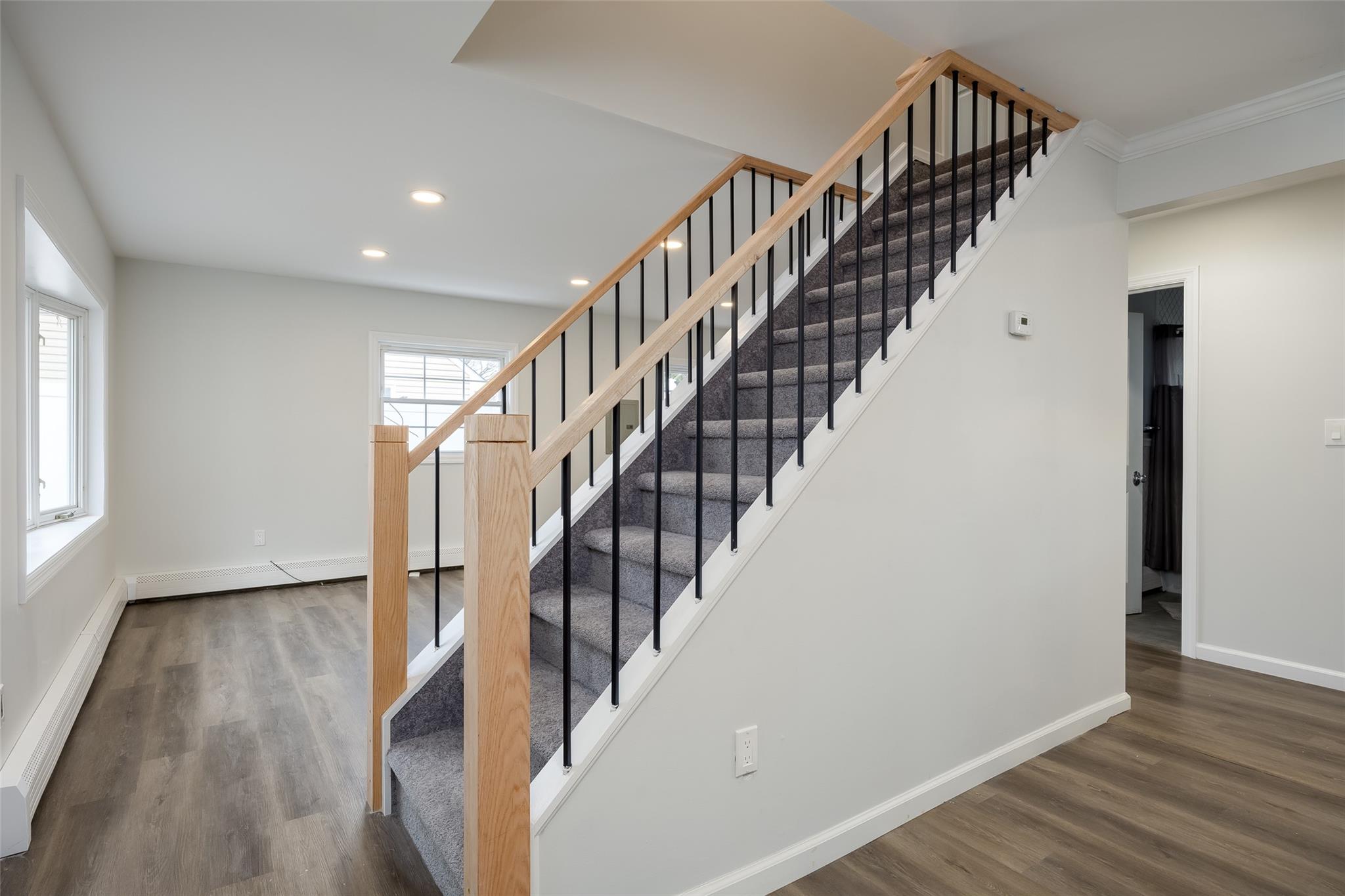 9 Tiptop Lane, Hicksville, New York image 19