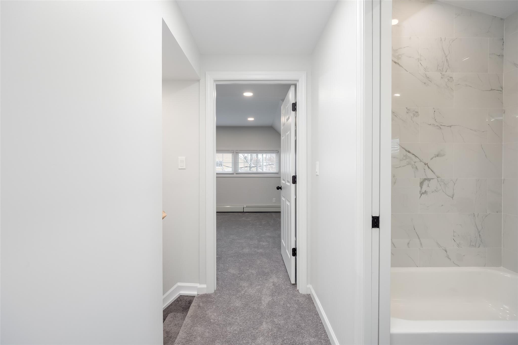 9 Tiptop Lane, Hicksville, New York image 26