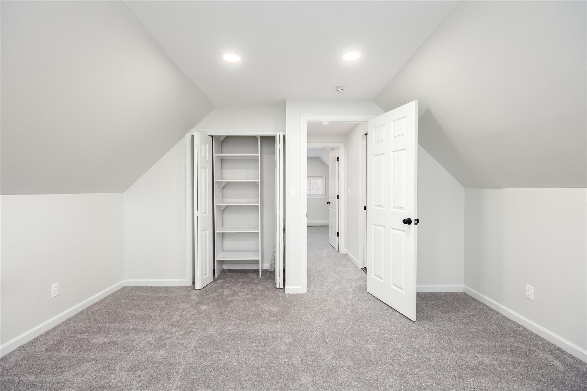 9 Tiptop Lane, Hicksville, New York image 25