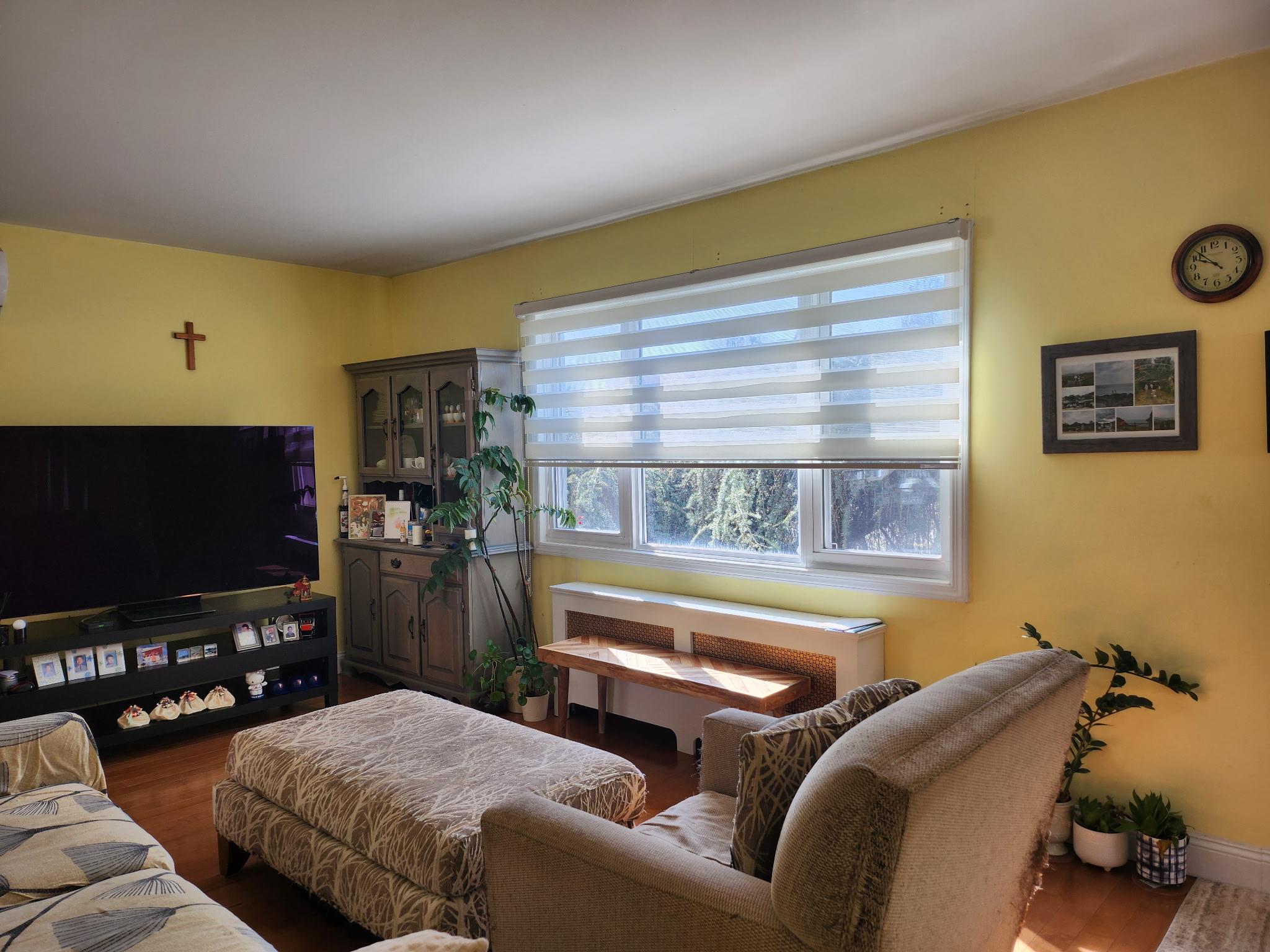 12 Jamaica Avenue, Plainview, New York image 4