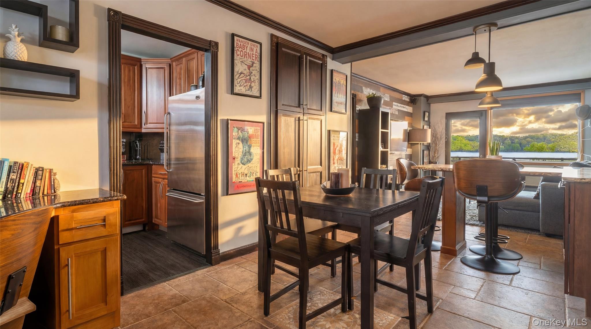 5800 Arlington Avenue 20L