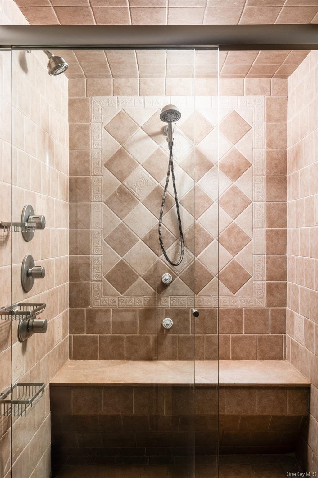 Photo of 5800 Arlington Avenue #20L, Bronx, NY 10471 (MLS # 987235)