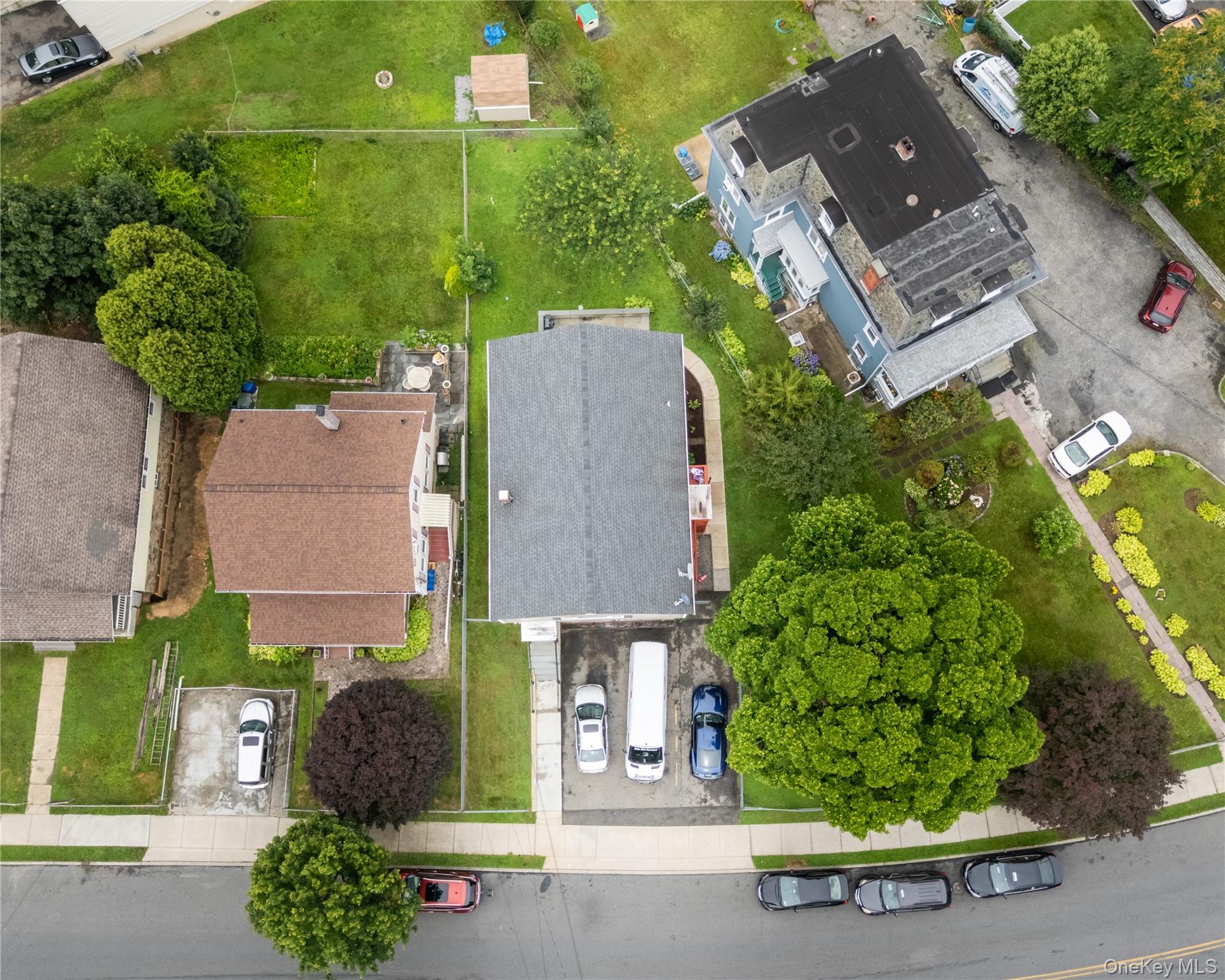 106 Grace Church Street