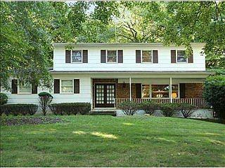 23 Haller Crescent, Spring Valley, New York image 2