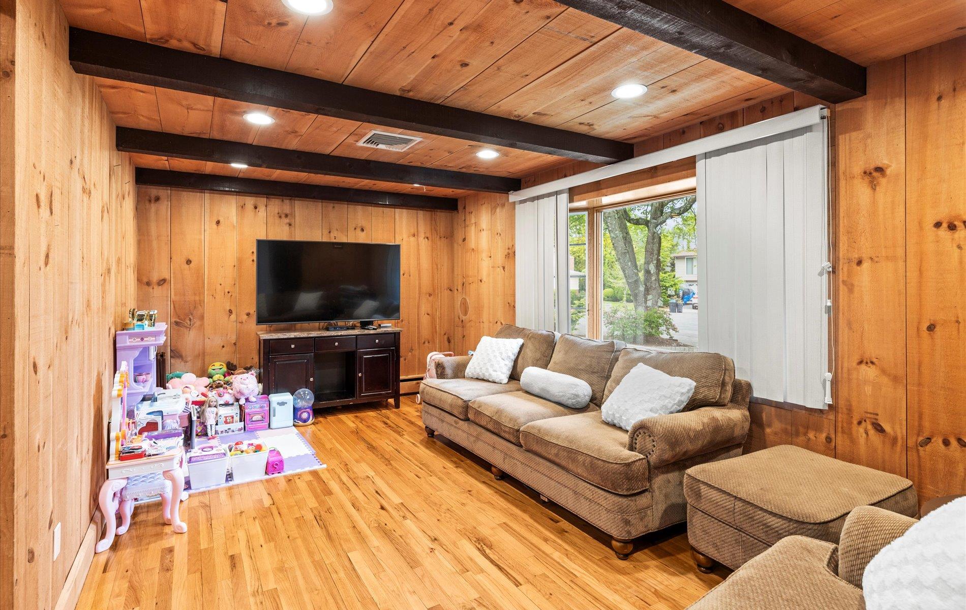 11 Gilford Court, Melville, New York image 11