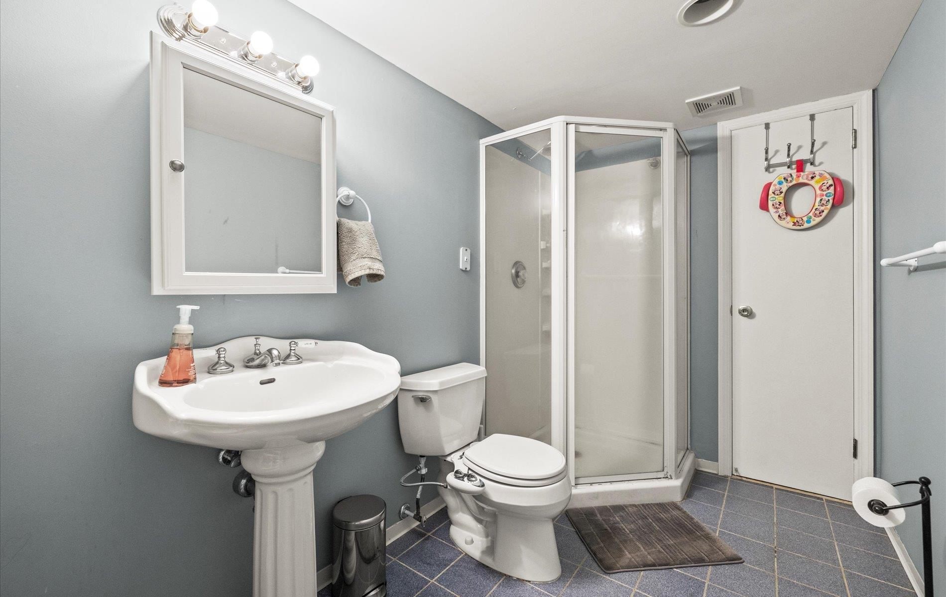 11 Gilford Court, Melville, New York image 22