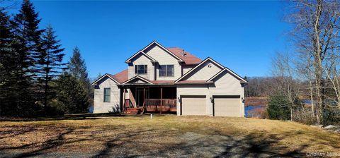 Homes For Sale - 9 Surrey Street<br/> Sullivan County, Rock Hill, NY 12775