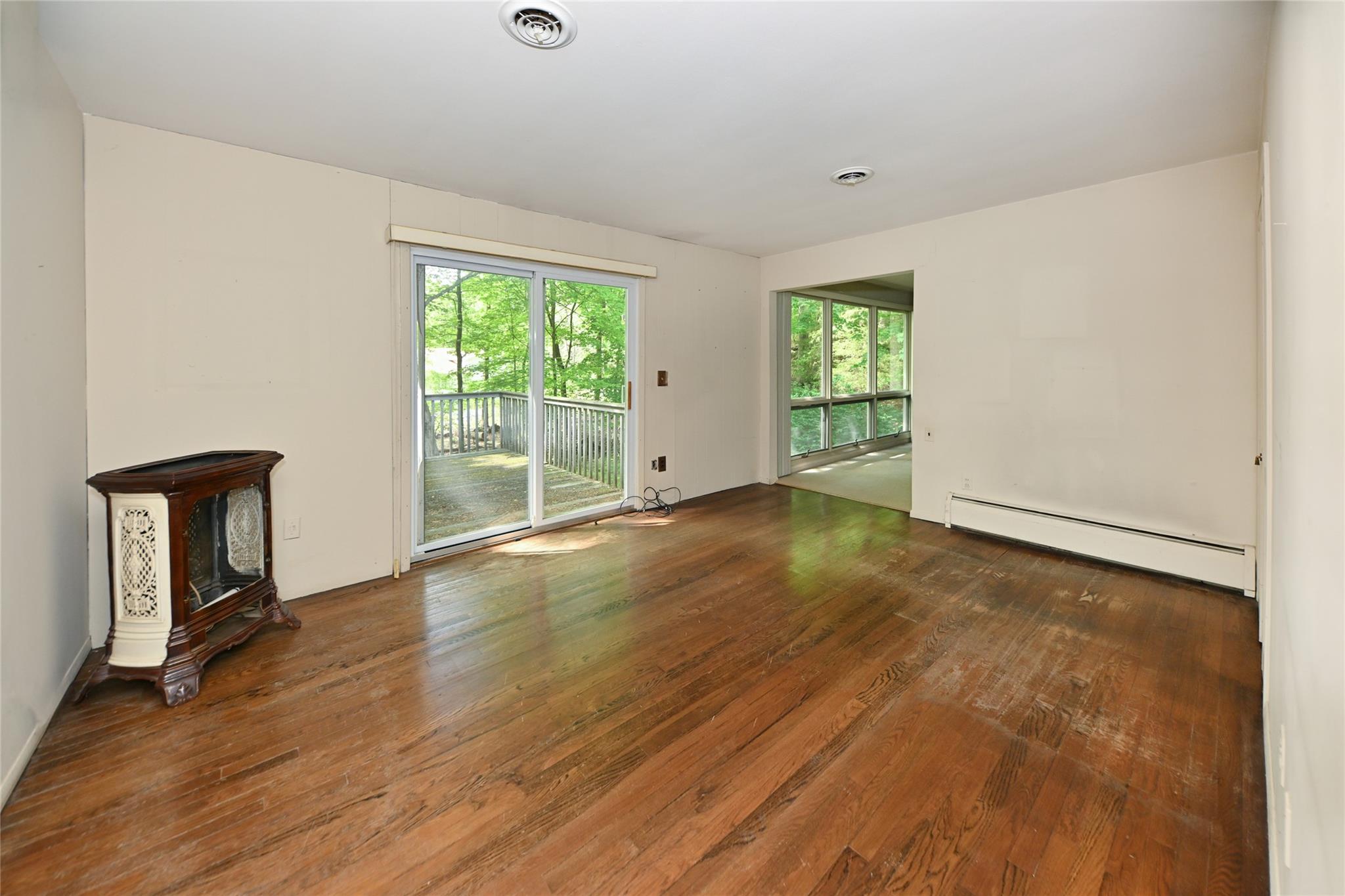 26 Greenridge Way, Spring Valley, New York image 14