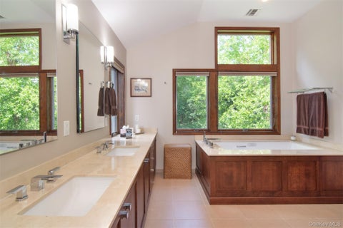 Tiny photo for 353 Mountain Road, Irvington, NY 10533 (MLS # 1022183)