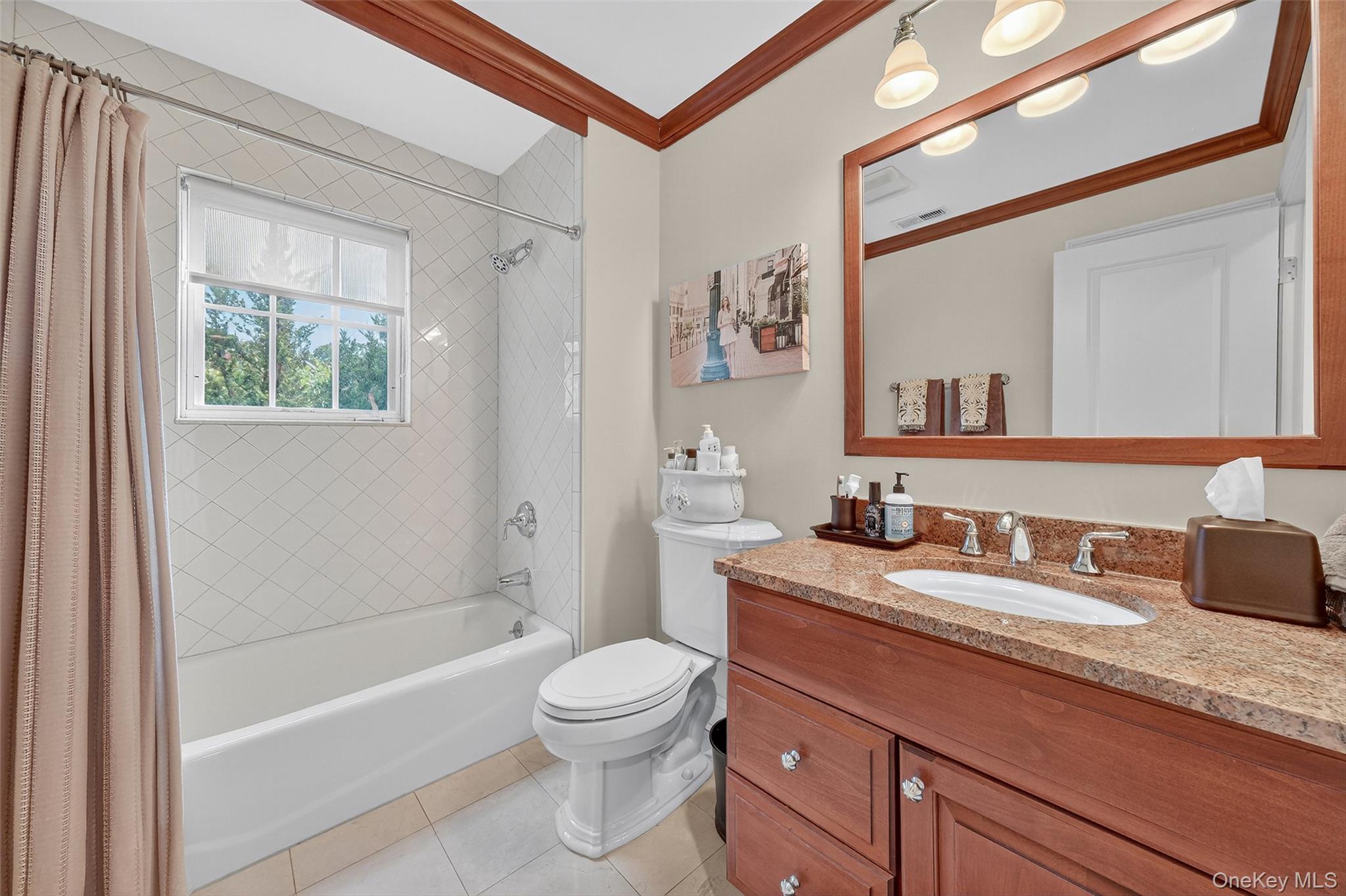 Cold Spring, New York 10516, United States, 2 Bedrooms Bedrooms, ,3 BathroomsBathrooms,Residential,Active,218992