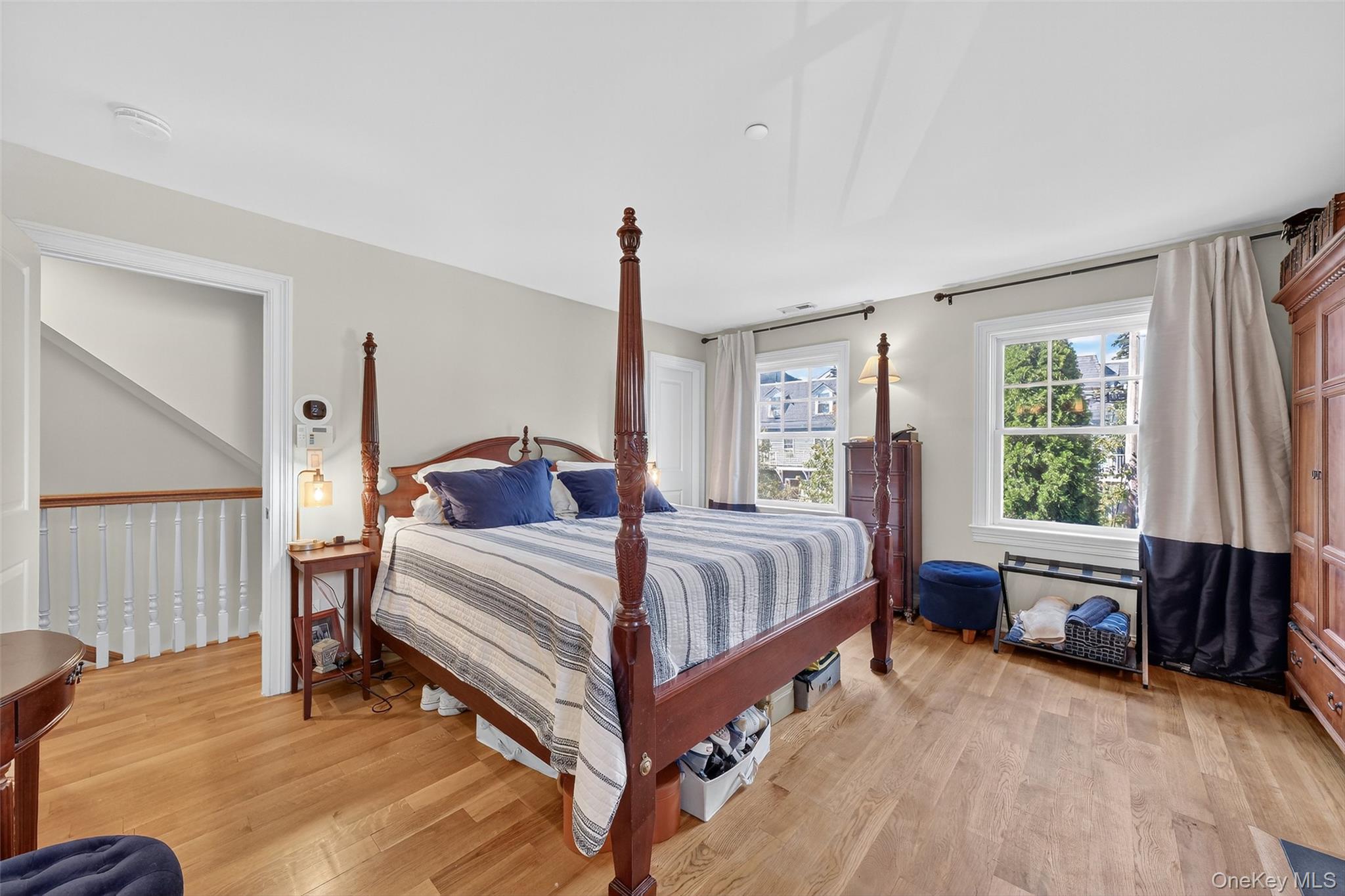 Cold Spring, New York 10516, United States, 2 Bedrooms Bedrooms, ,3 BathroomsBathrooms,Residential,Active,218992