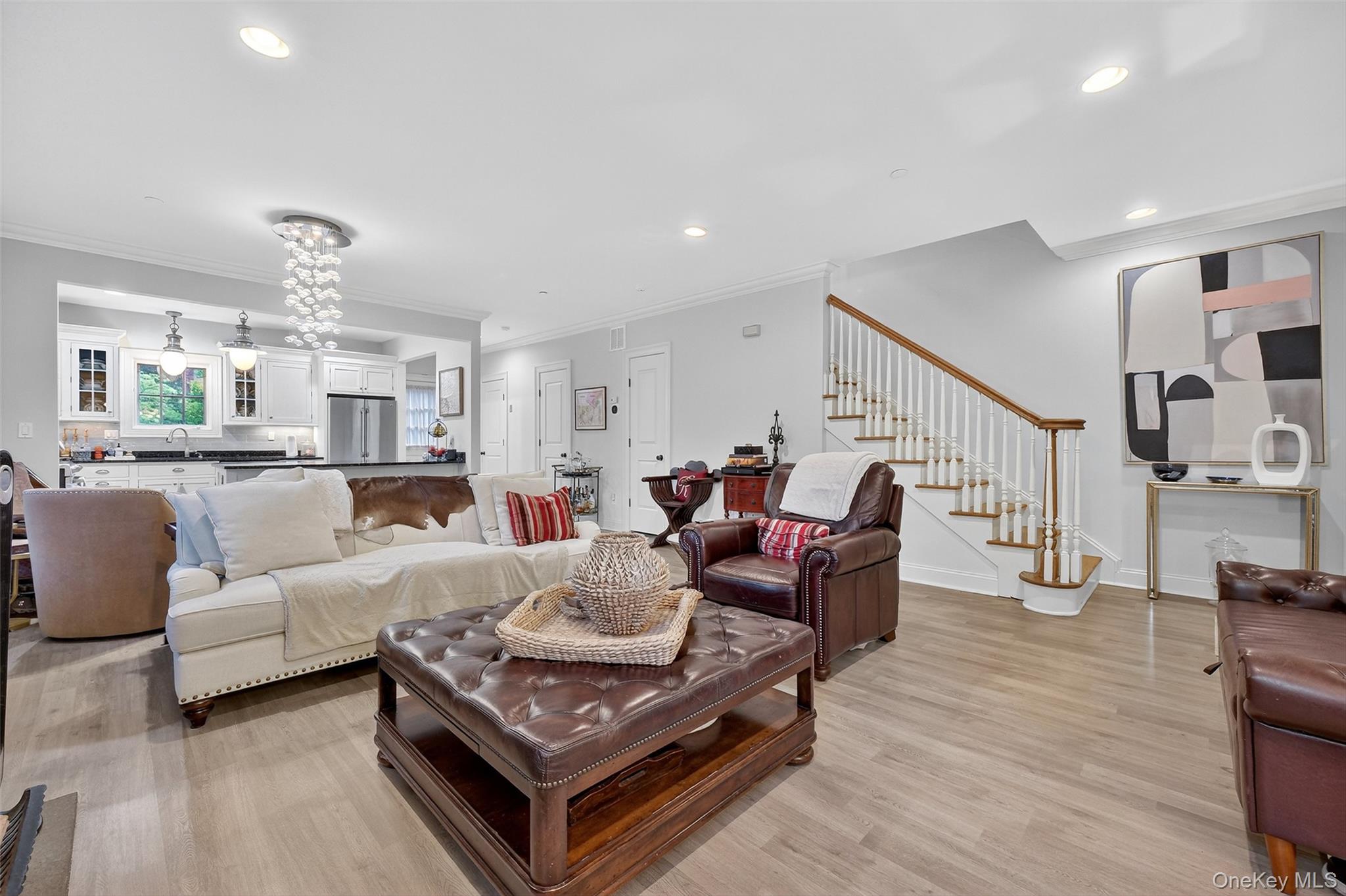 Cold Spring, New York 10516, United States, 2 Bedrooms Bedrooms, ,3 BathroomsBathrooms,Residential,Active,218992