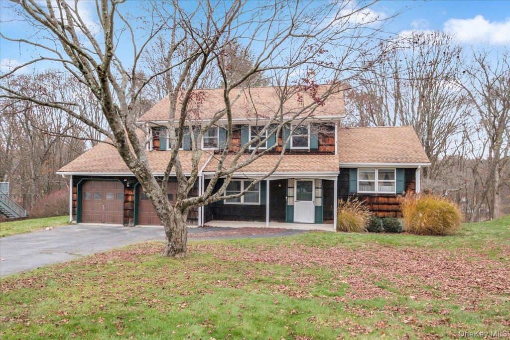 Photo of 44 McNair Drive, Mahopac, NY 10541 (MLS # 918862)