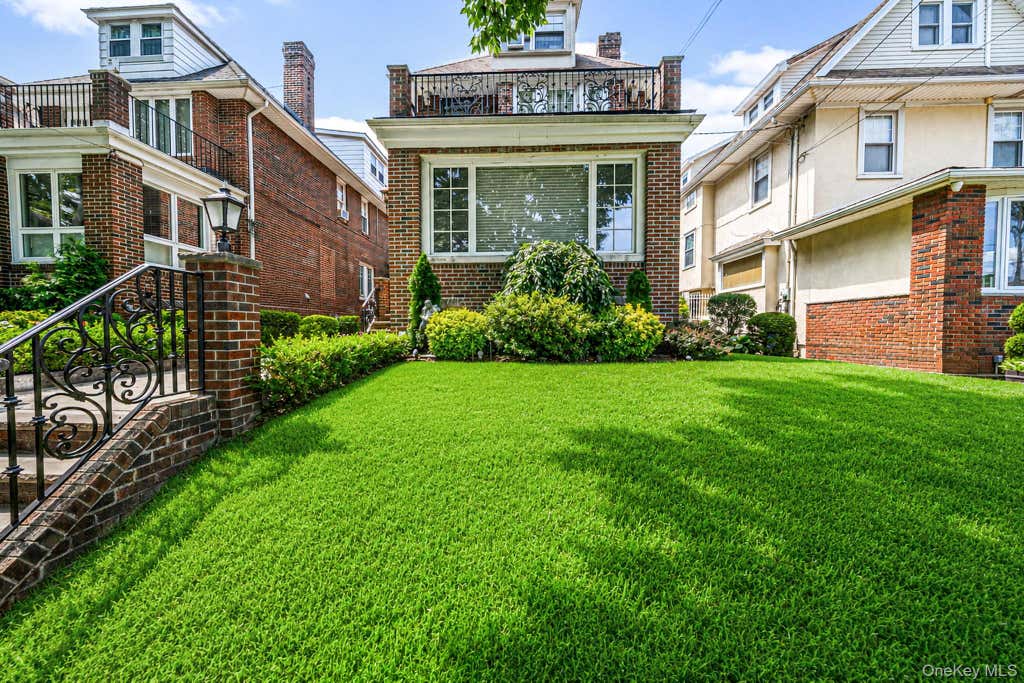 Photo of 58 85th Street, Brooklyn, NY 11209 (MLS # 1021966)