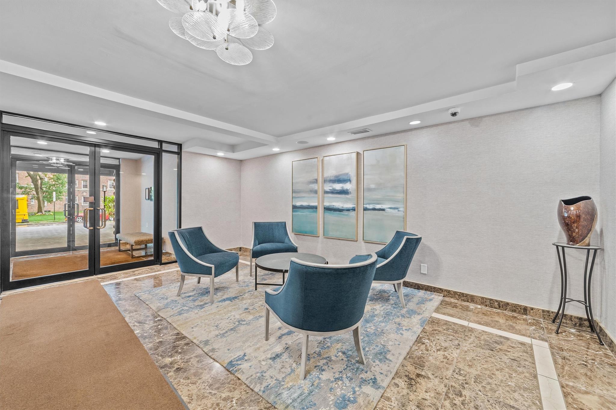 10 Old Mamaroneck Road #3F, White Plains, New York image 4