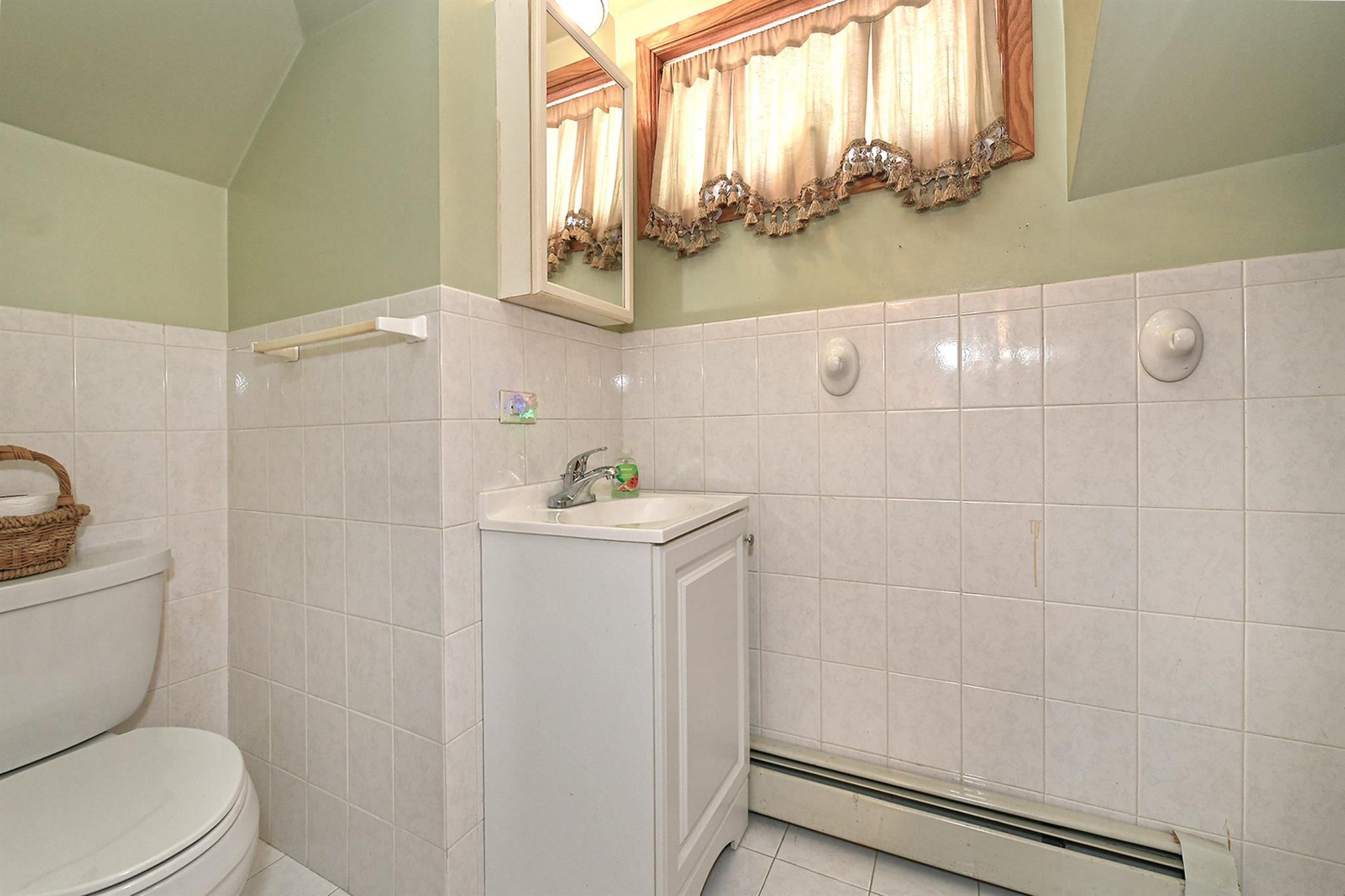 67 Newport Road, Island Park, New York image 14