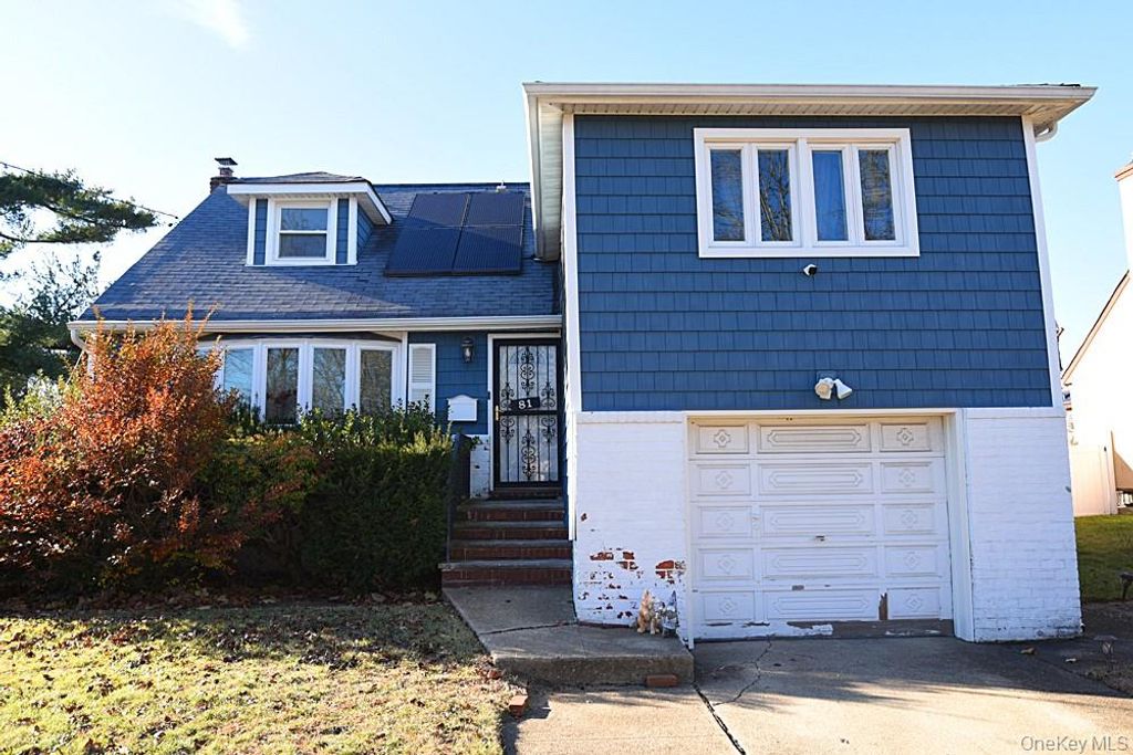 Photo of 81 Hausch Boulevard, Roosevelt, NY 11575 (MLS # 944020)