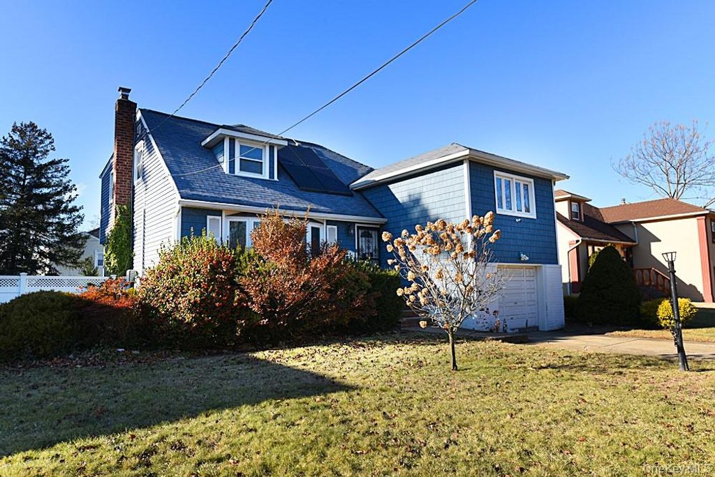 Photo of 81 Hausch Boulevard, Roosevelt, NY 11575 (MLS # 944020)