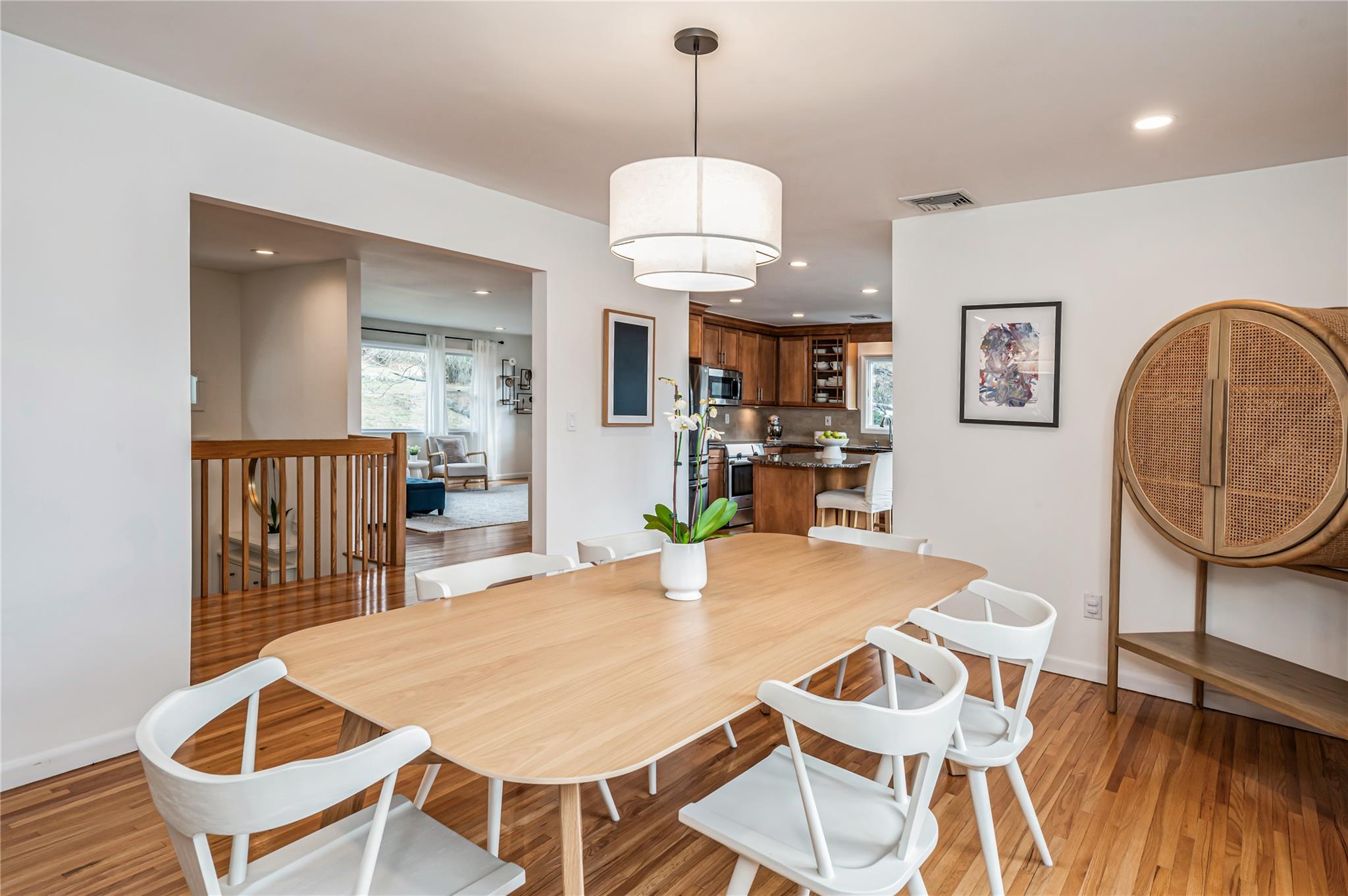 90 Sycamore Lane, Irvington, New York image 9