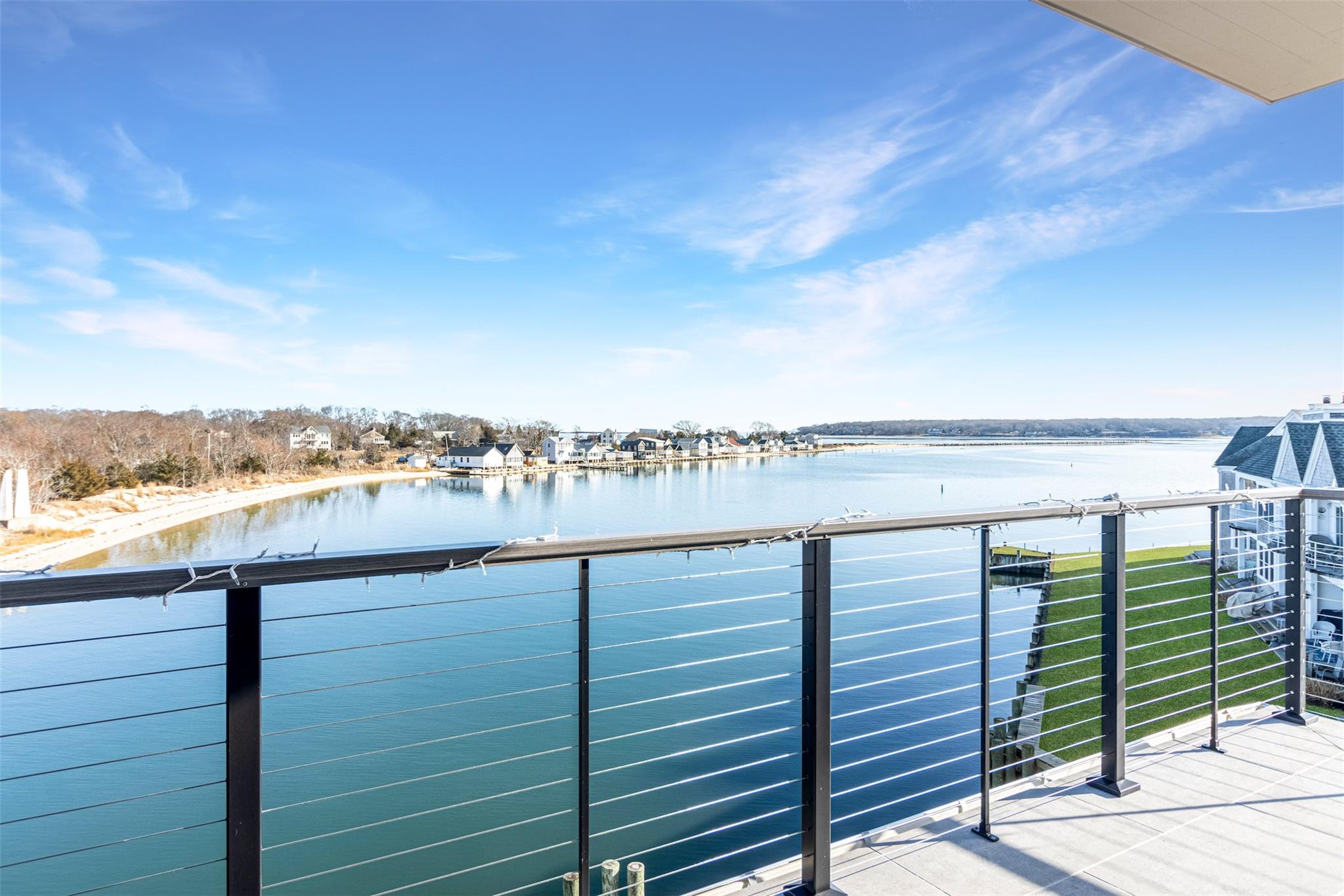 Sterling Avenue 12, Greenport, Hamptons, NY - 2 Bedrooms  
3.5 Bathrooms - 