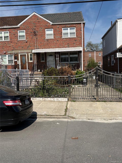 Homes For Sale - 1056 Swinton Avenue<br/> Bronx, NY 10465