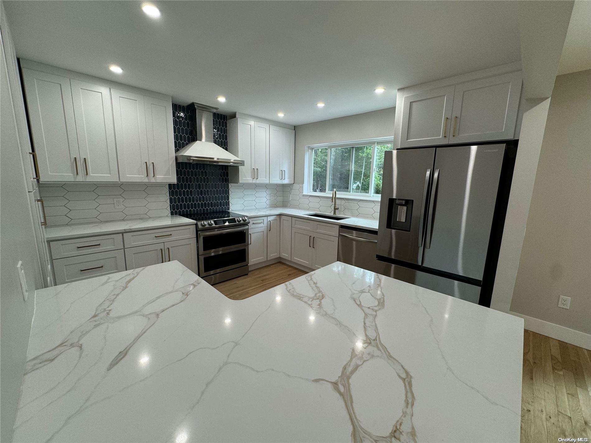 102 Gardiner Avenue