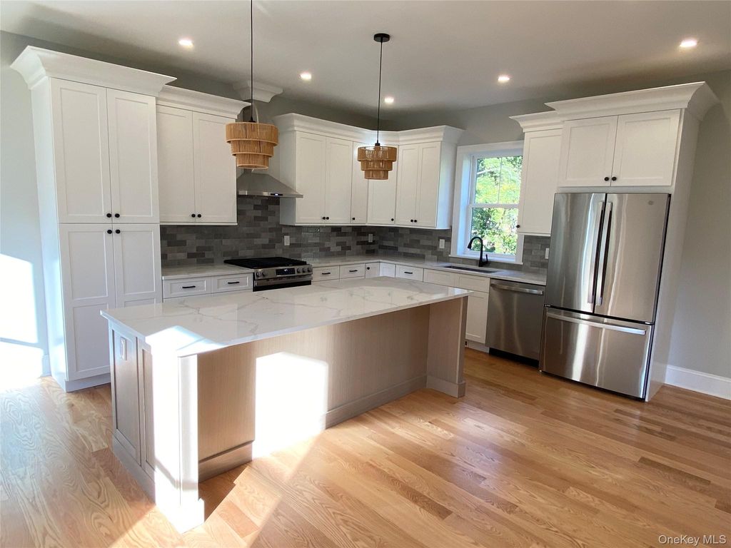 Photo of 48 W Main Street, Pawling, NY 12564 (MLS # 922388)