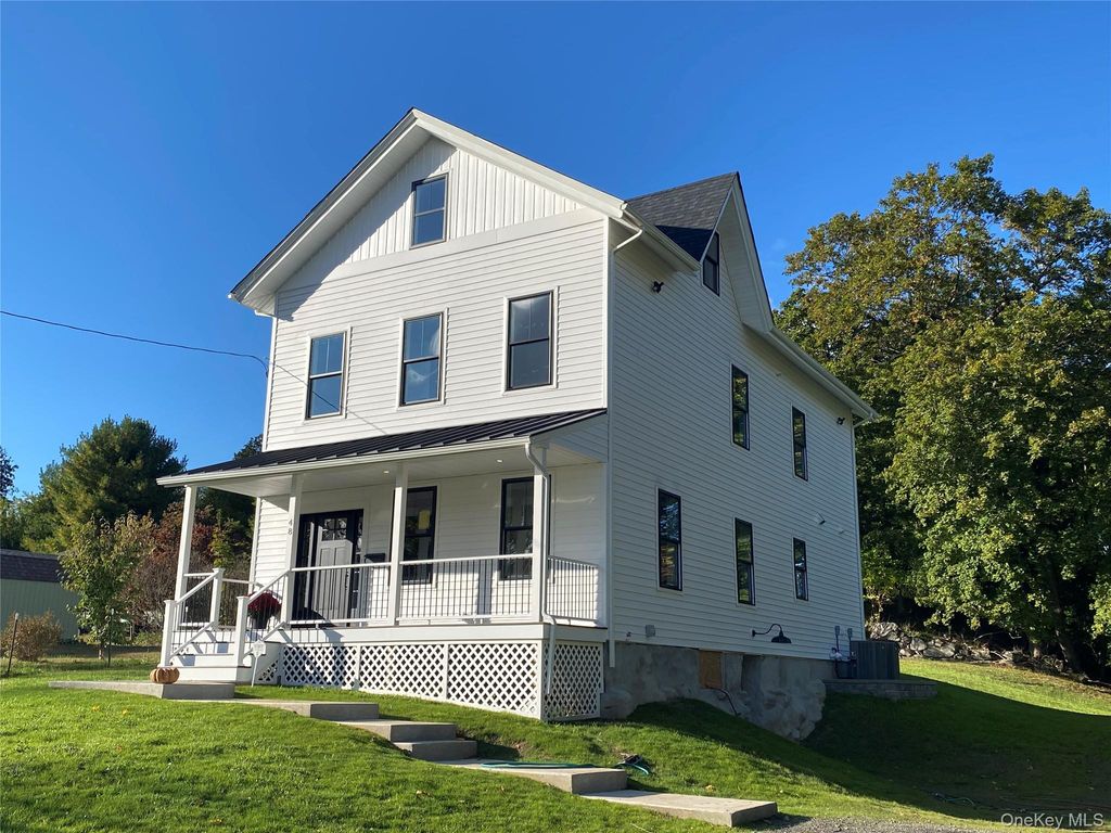Photo of 48 W Main Street, Pawling, NY 12564 (MLS # 922388)