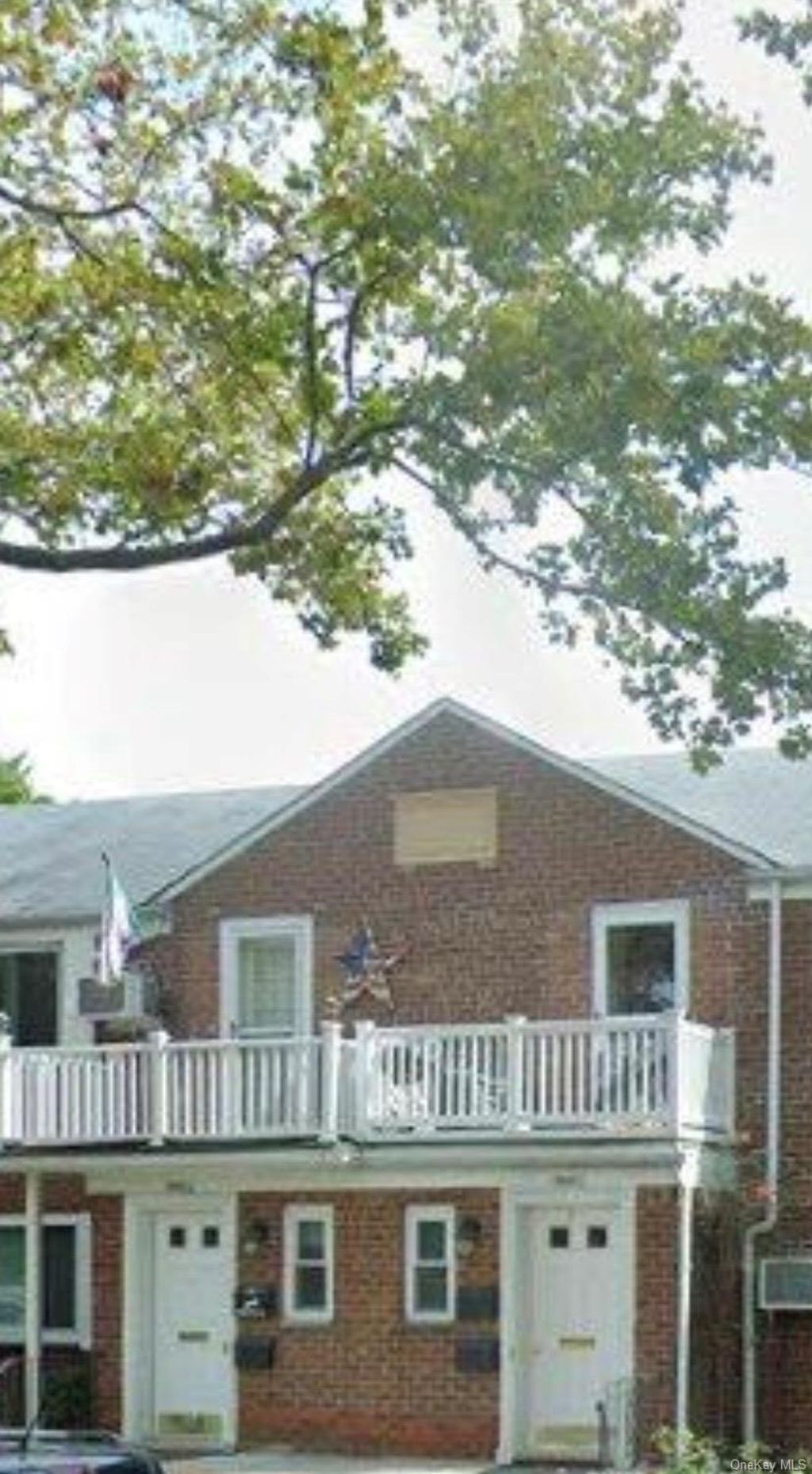 Photo of 260-56 75th Avenue #One, Glen Oaks, NY 11004 (MLS # 964076)