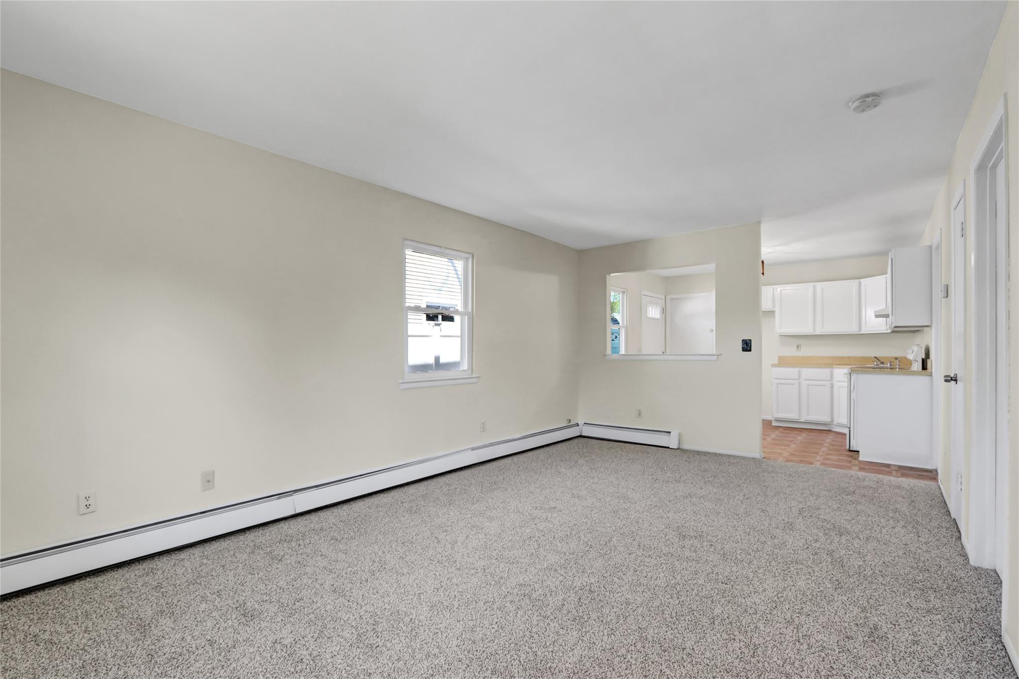 12 Wyant Avenue, Ronkonkoma, New York image 27