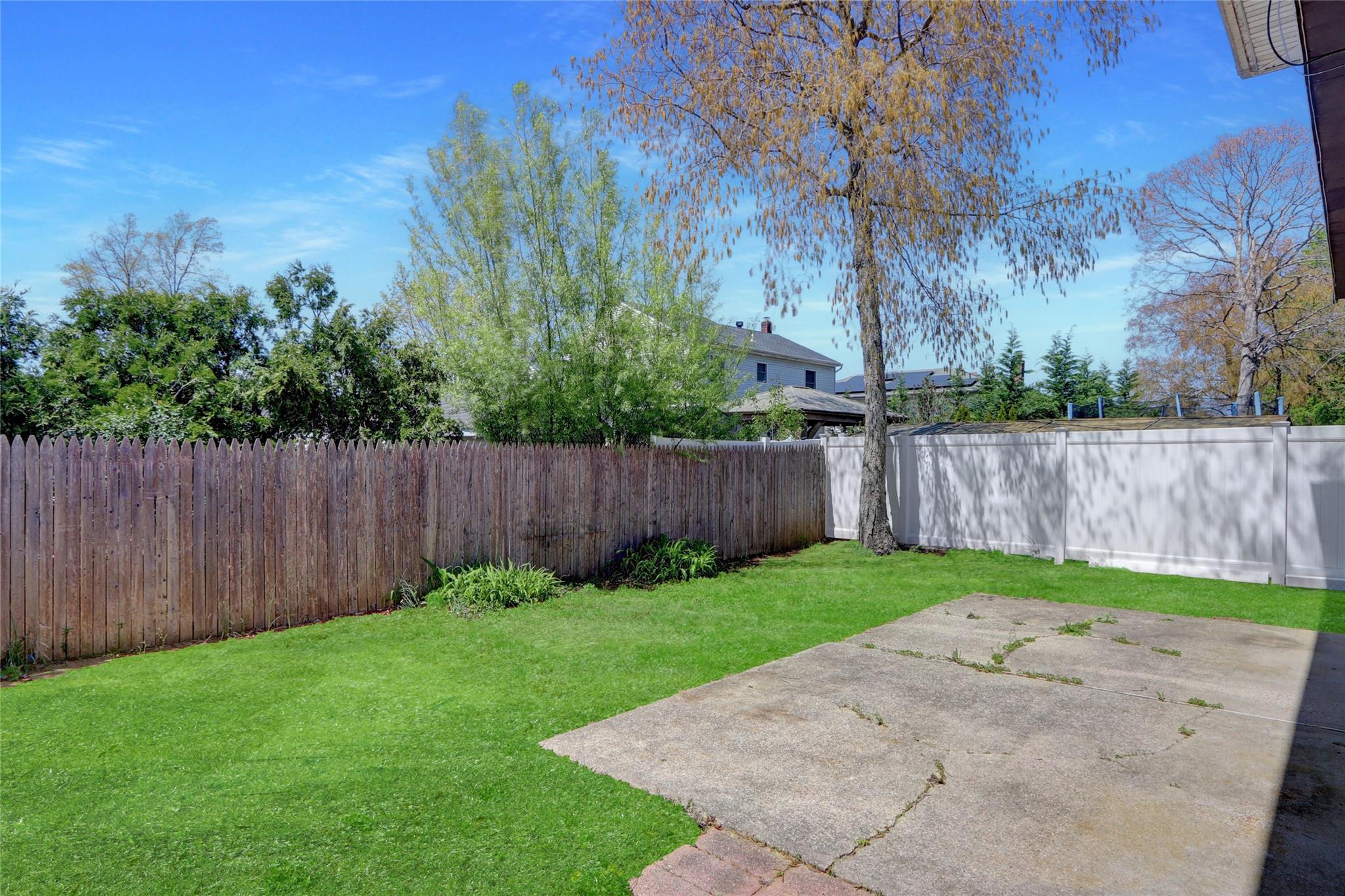 12 Wyant Avenue, Ronkonkoma, New York image 6
