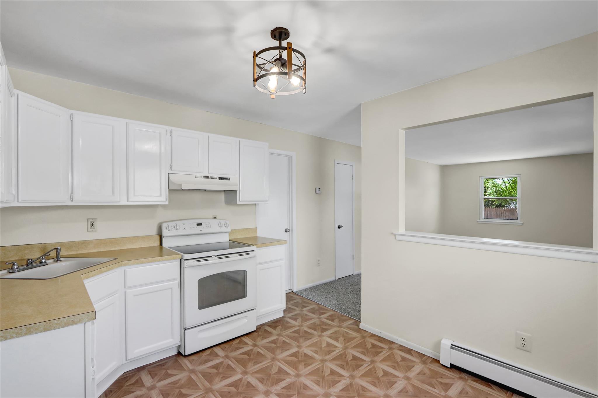 12 Wyant Avenue, Ronkonkoma, New York image 25