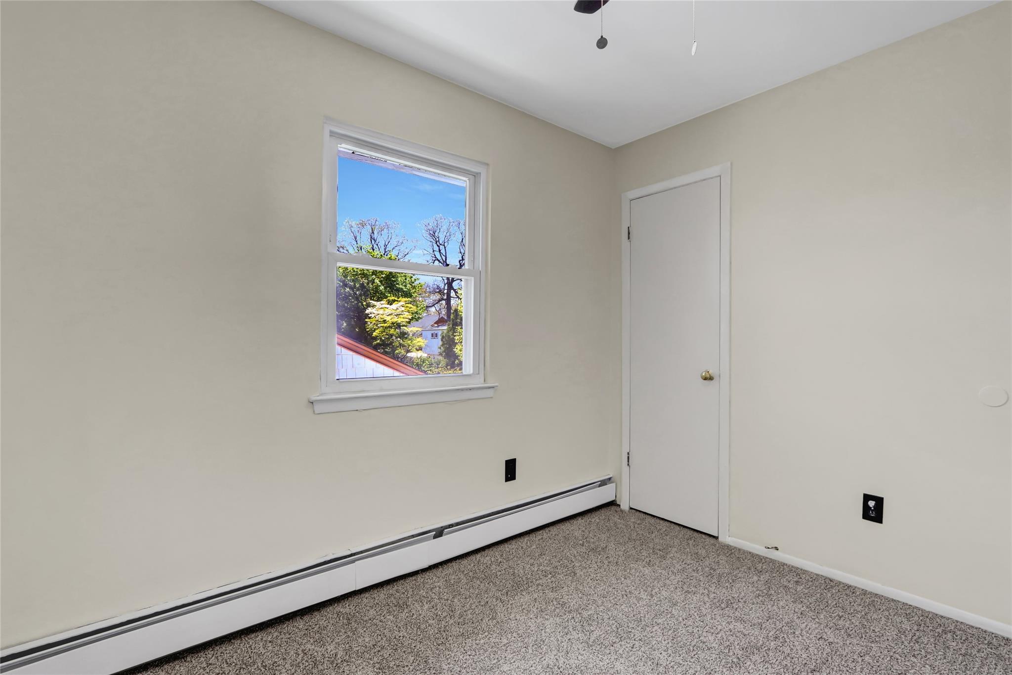 12 Wyant Avenue, Ronkonkoma, New York image 21