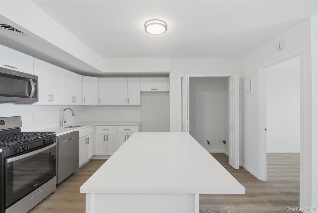 Photo of 2506 120th Street #1, Flushing, NY 11354 (MLS # 995647)
