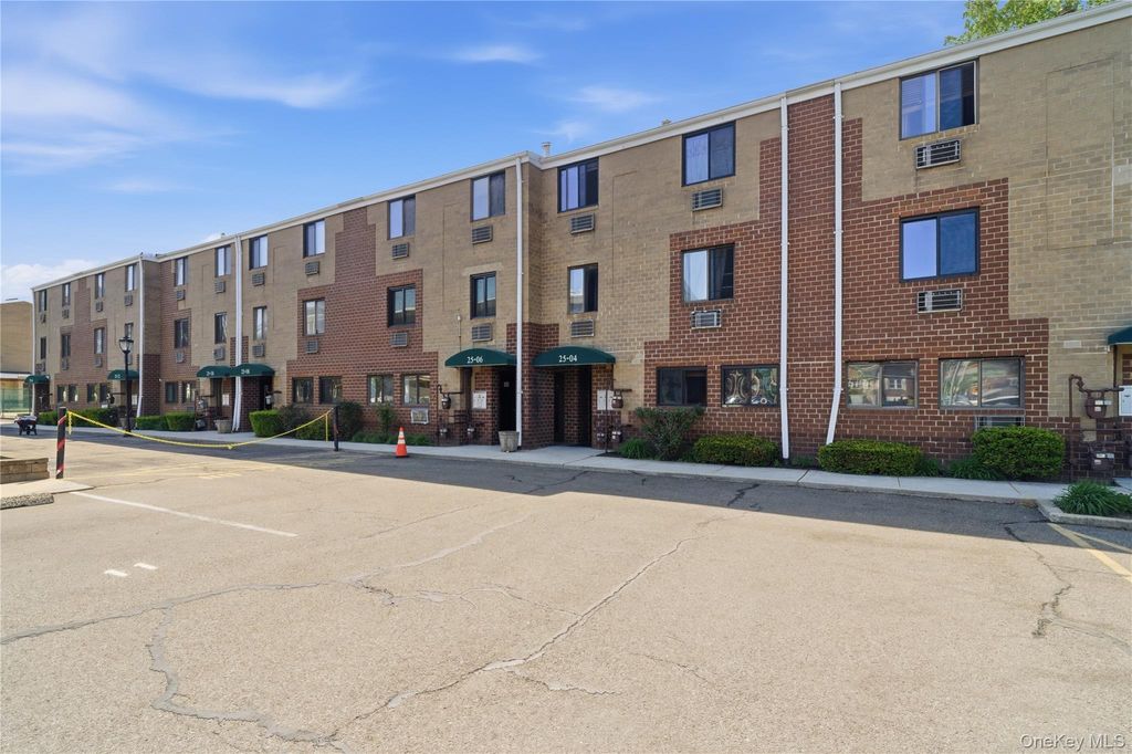 Photo of 2506 120th Street #1, Flushing, NY 11354 (MLS # 995647)